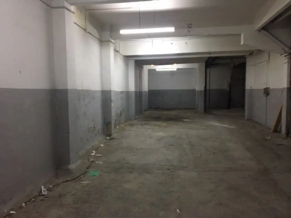 Gewerbefläche zur Miete in Calle manuel allende