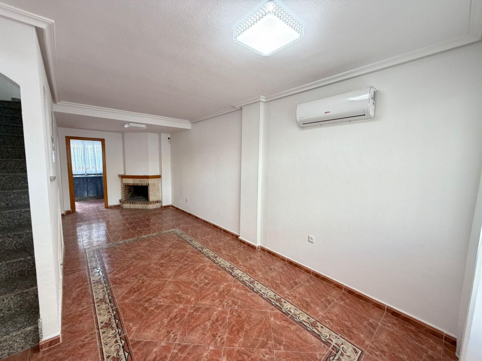 Casa adosada en venda a Playa Flamenca