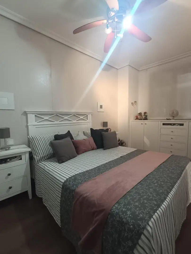 Bedroom of Duplexes for sale in Sevilla  with Air Conditioner and Community pool