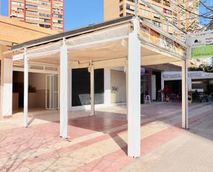 Vista exterior de Local en venda en Benidorm amb Aire condicionat, Terrassa i Moblat