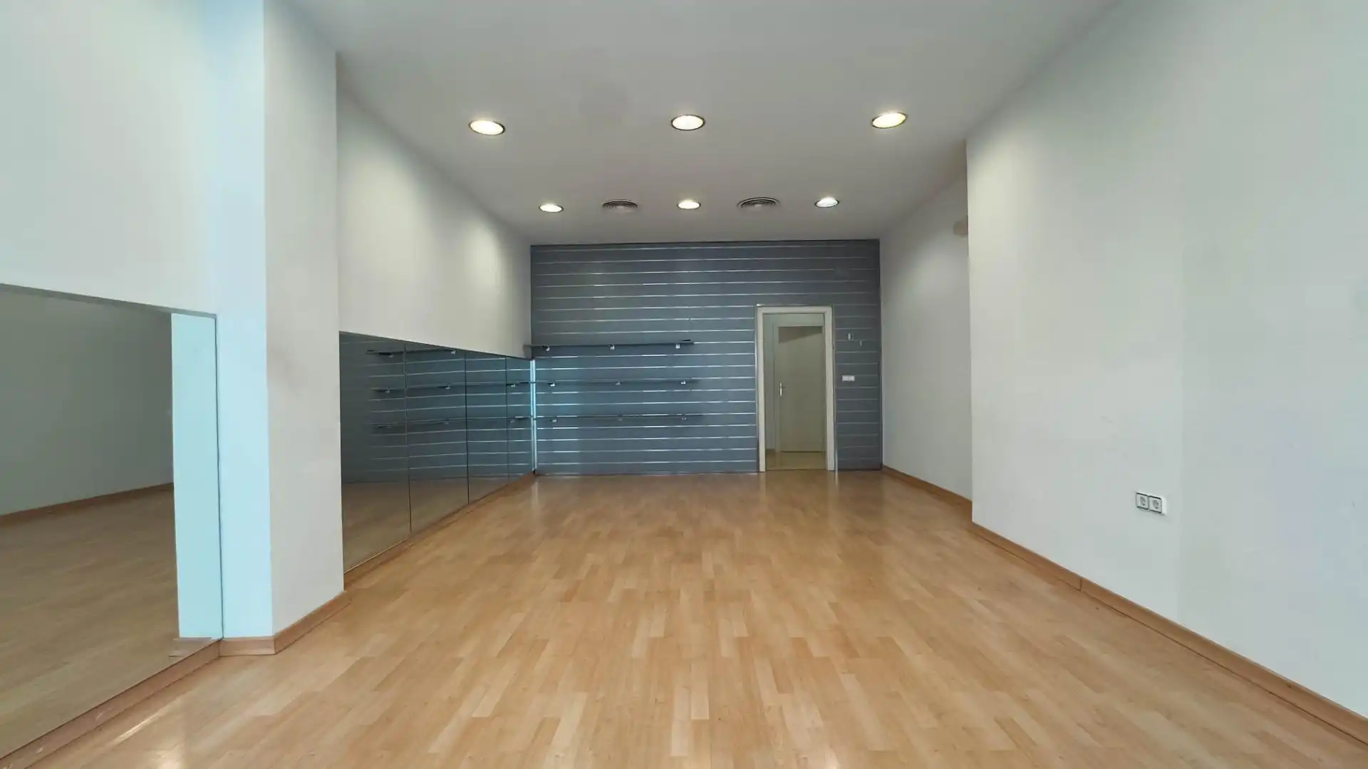 Local en venta en Elche / Elx con Aire acondicionado