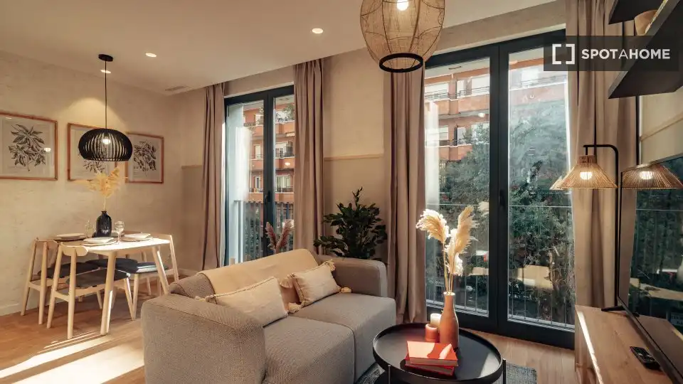 Flat to rent in Eixample, imagen 2