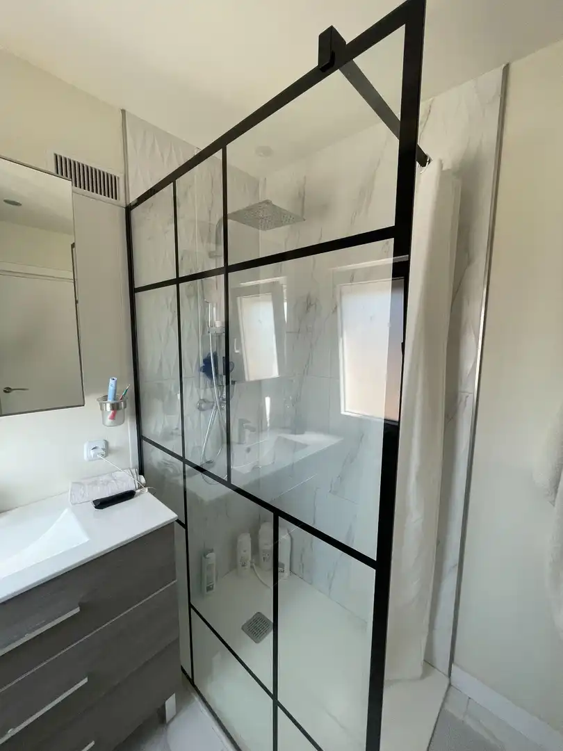 Baño de Casa o chalet en venta en Colmenar de Oreja con Aire acondicionado, Calefacción y Jardín privado
