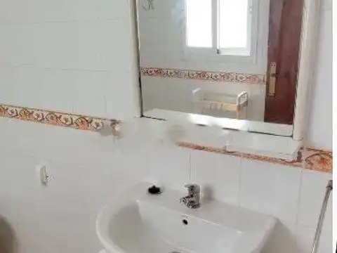 Piso de alquiler en Feria