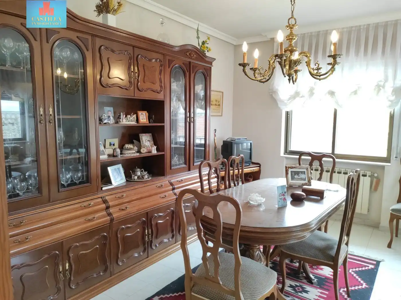 Comedor de Casa o chalet en venta en Velayos con Terraza, Trastero y Amueblado