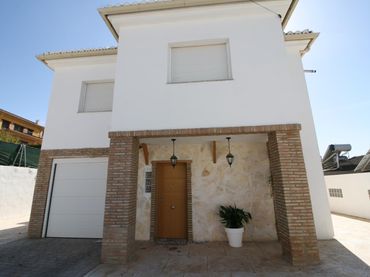 Villa avec balcon à louer à Calle Calle Condado de Huelva