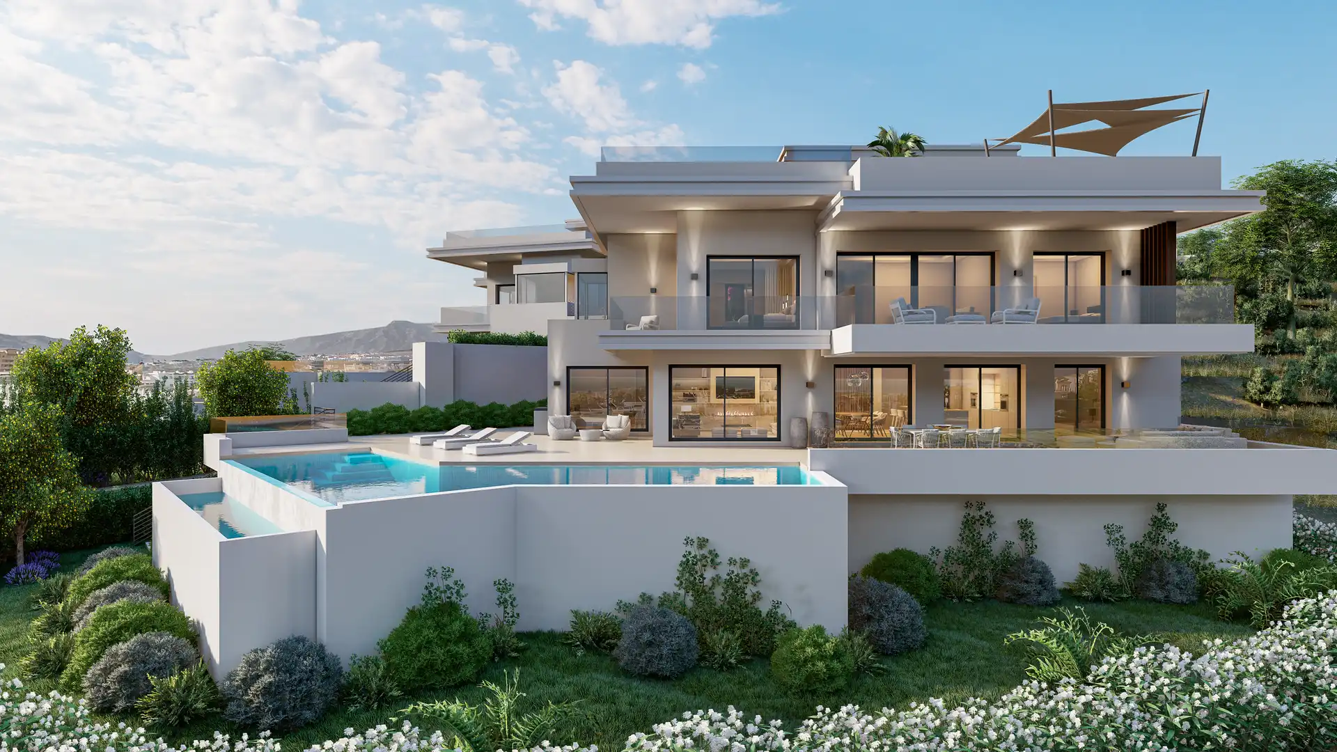 House with pool for sale in Marbella Centro