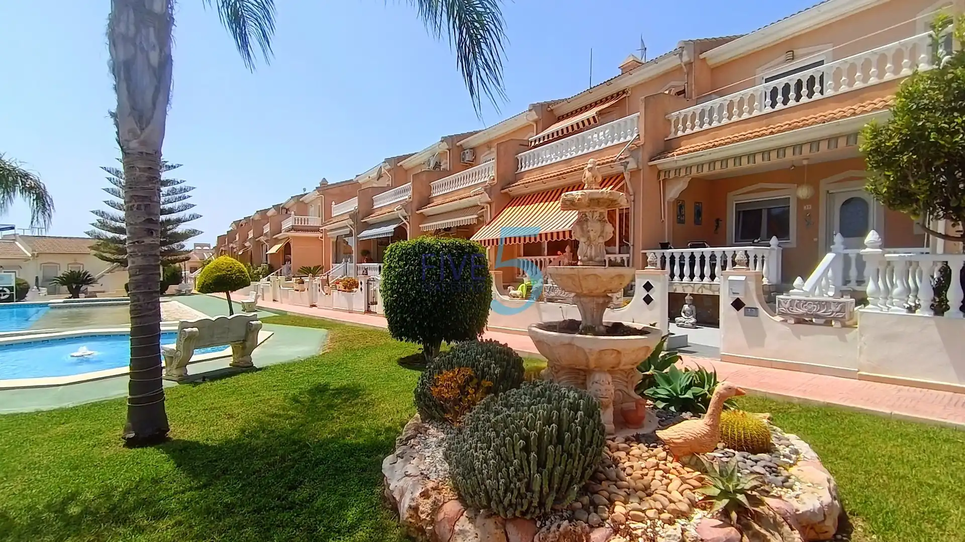Casa adosada en venta en Doña Pepa