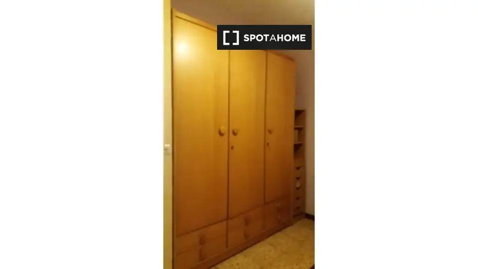 Habitación en Valderas - Los Castillos