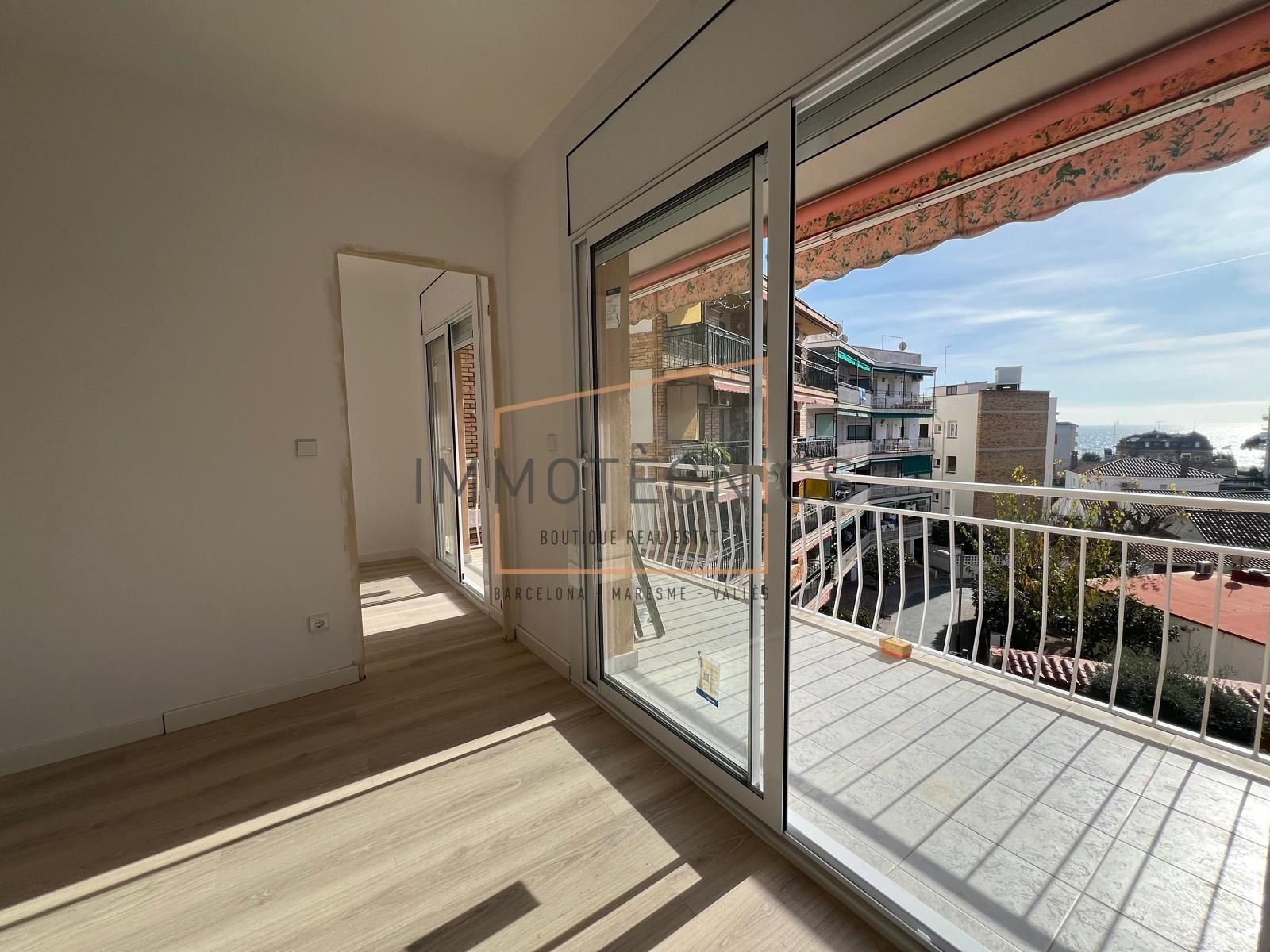 Bedroom of Flat for sale in Caldes d'Estrac  with Parquet flooring