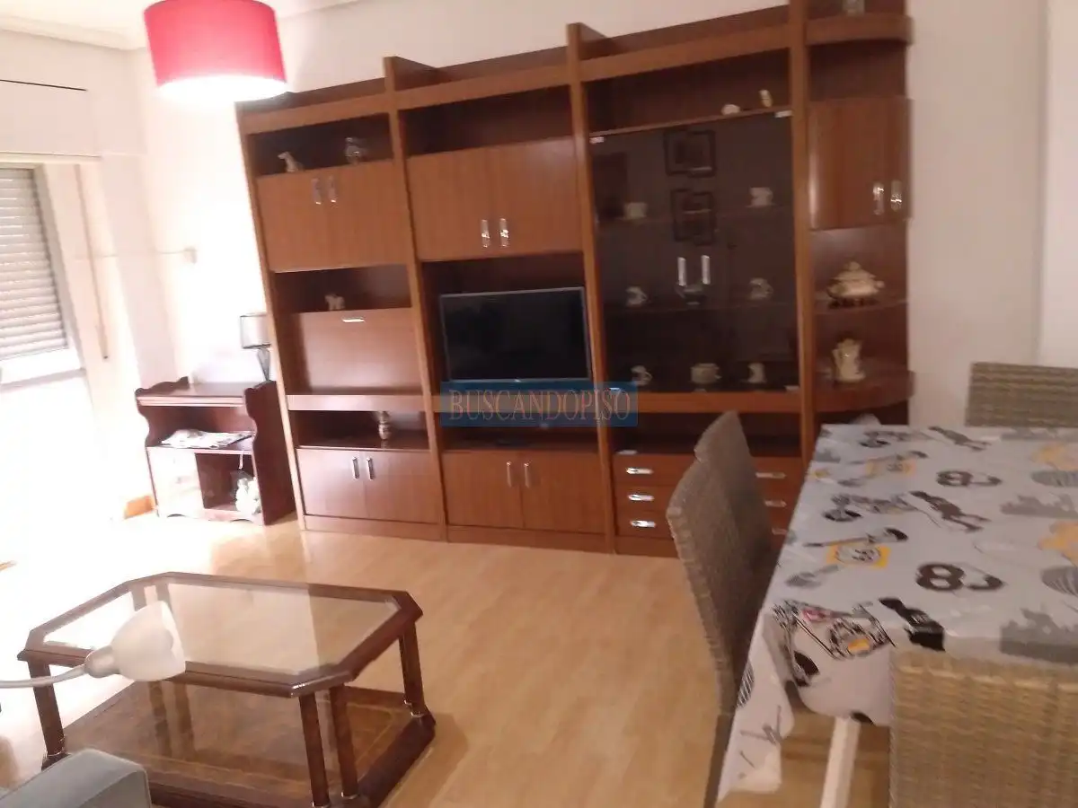 Flat for rent in Residencia