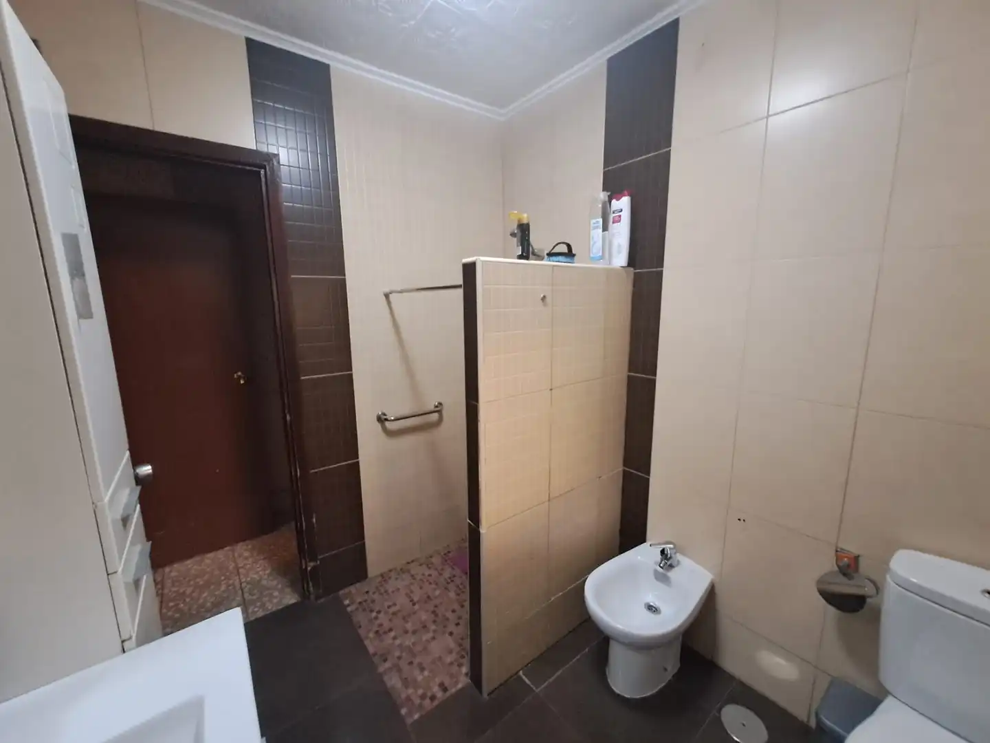 Bany de Casa o xalet en venda en Puertollano amb Calefacció, Terrassa i Traster