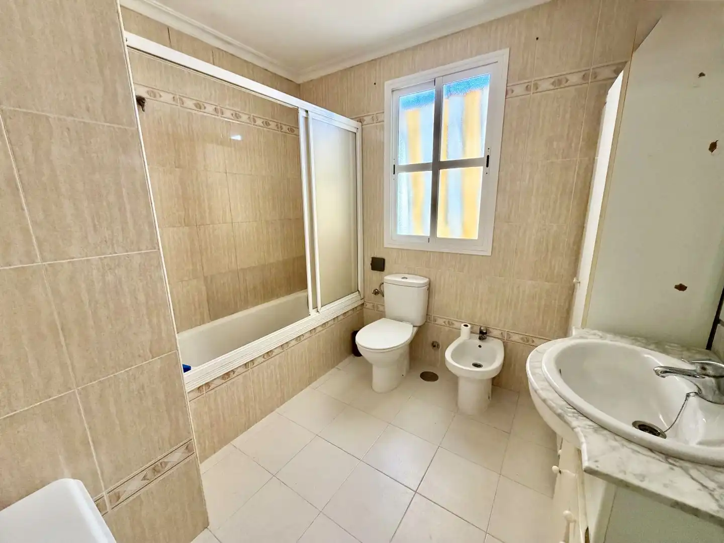 Baño de Casa o chalet en venta en Mairena del Alcor con Terraza y Trastero