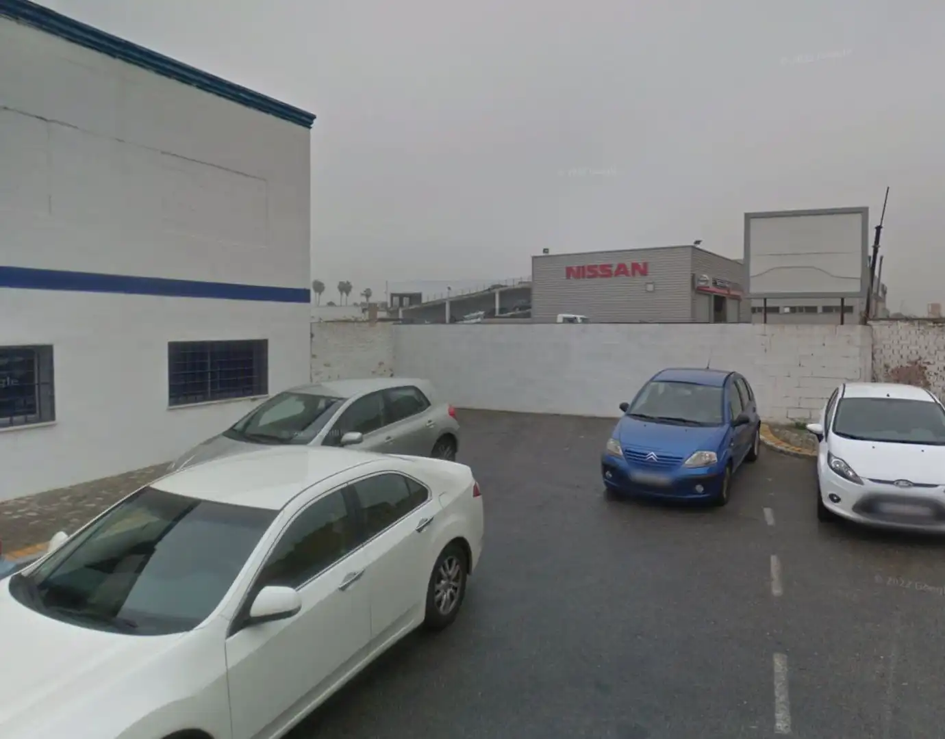 Parking of Industrial buildings for rent in Sevilla