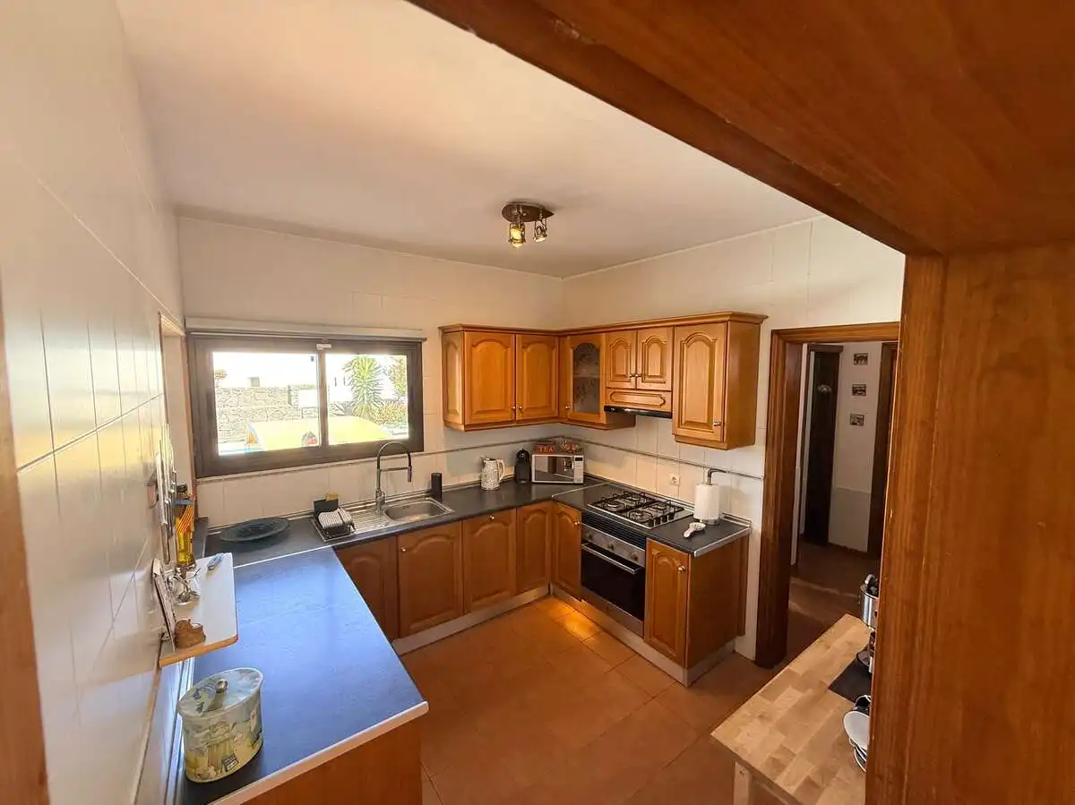 Cocina de Casa o chalet en venta en Yaiza con Aire acondicionado, Jardín privado y Piscina