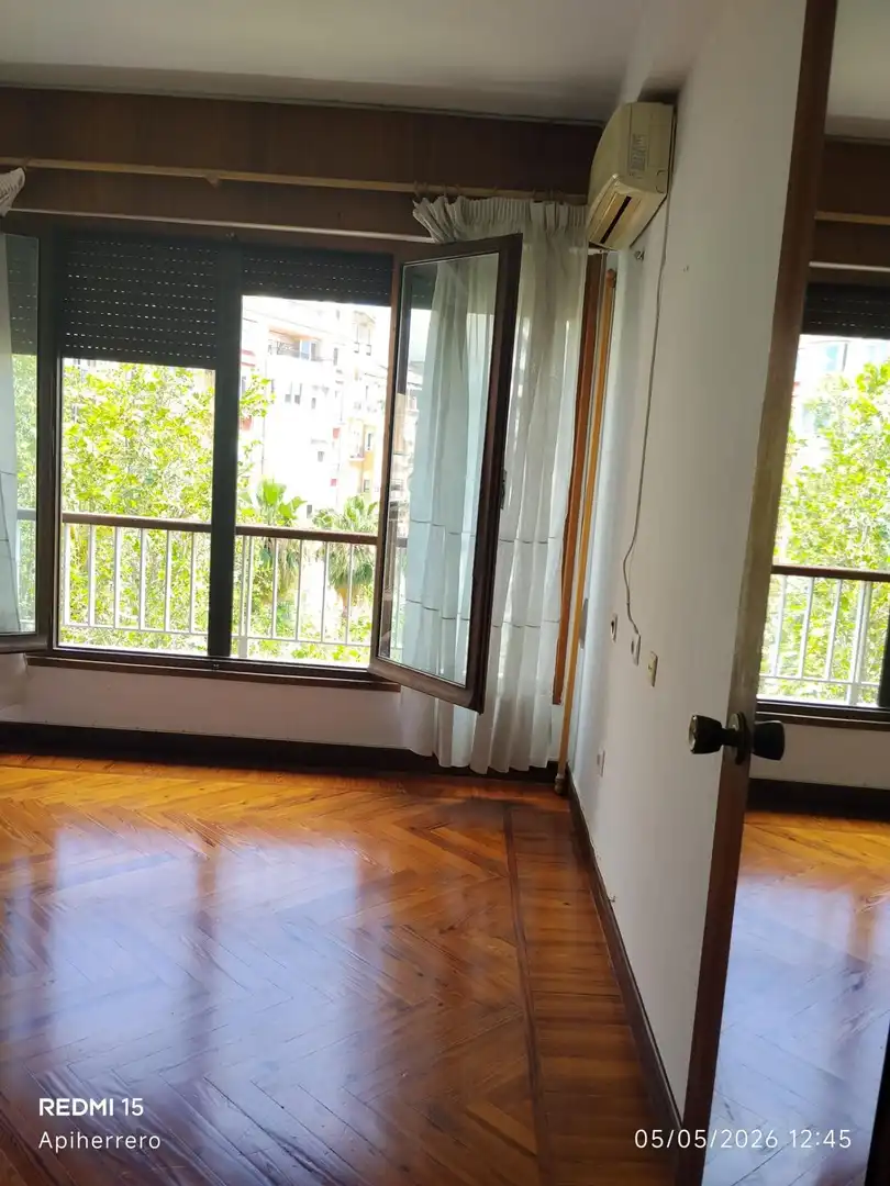 Habitación de Piso de alquiler en Alicante / Alacant con Aire acondicionado, Jardín privado y Terraza