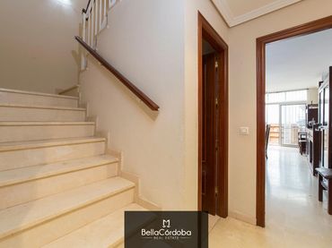 Maison mitoyenne avec piscine à vendre à Poniente-Norte - Miralbaida - Parque Azahara