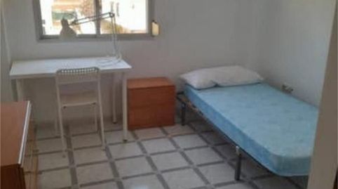 Foto 5 de Pis de lloguer a Cortijo Bazán - Los Casinis - Los Cipreses, Málaga Capital