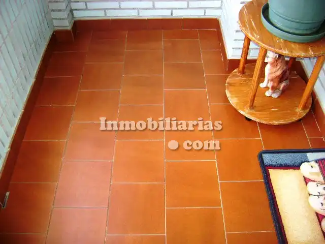 Vista exterior de Dúplex en venda en Castro-Urdiales amb Calefacció, Terrassa i Traster