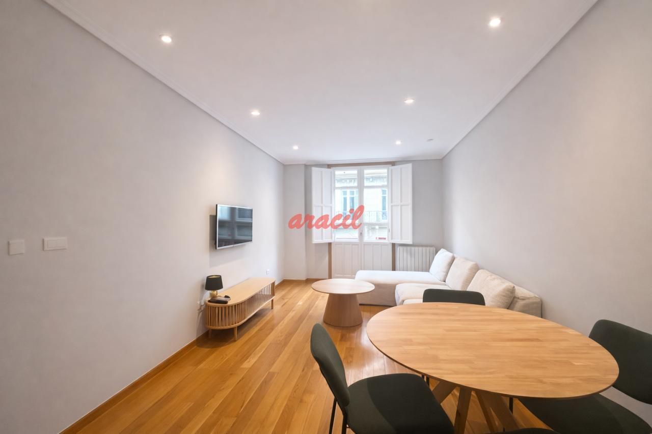 Living room of Flat to rent in Ourense Capital   with Heating, Terrace and Furnished