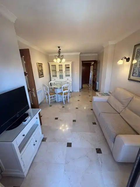 Apartament de lloguer a Calle Torre de Peralada, 4, Castaño - Mirasierra