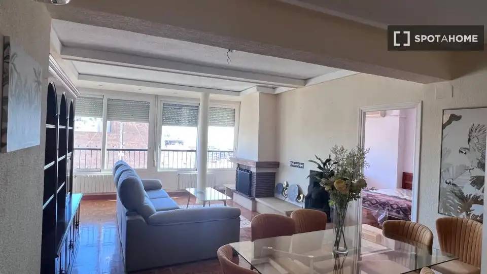 Sala de estar de Apartamento para compartir en Alicante / Alacant con Aire acondicionado, Calefacción y Terraza