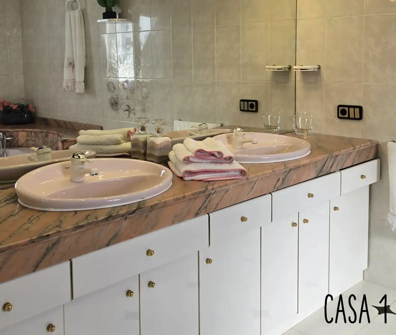 Bathroom of Detached homes for sale in Tarragona  with Heating, Terrace and Storage room