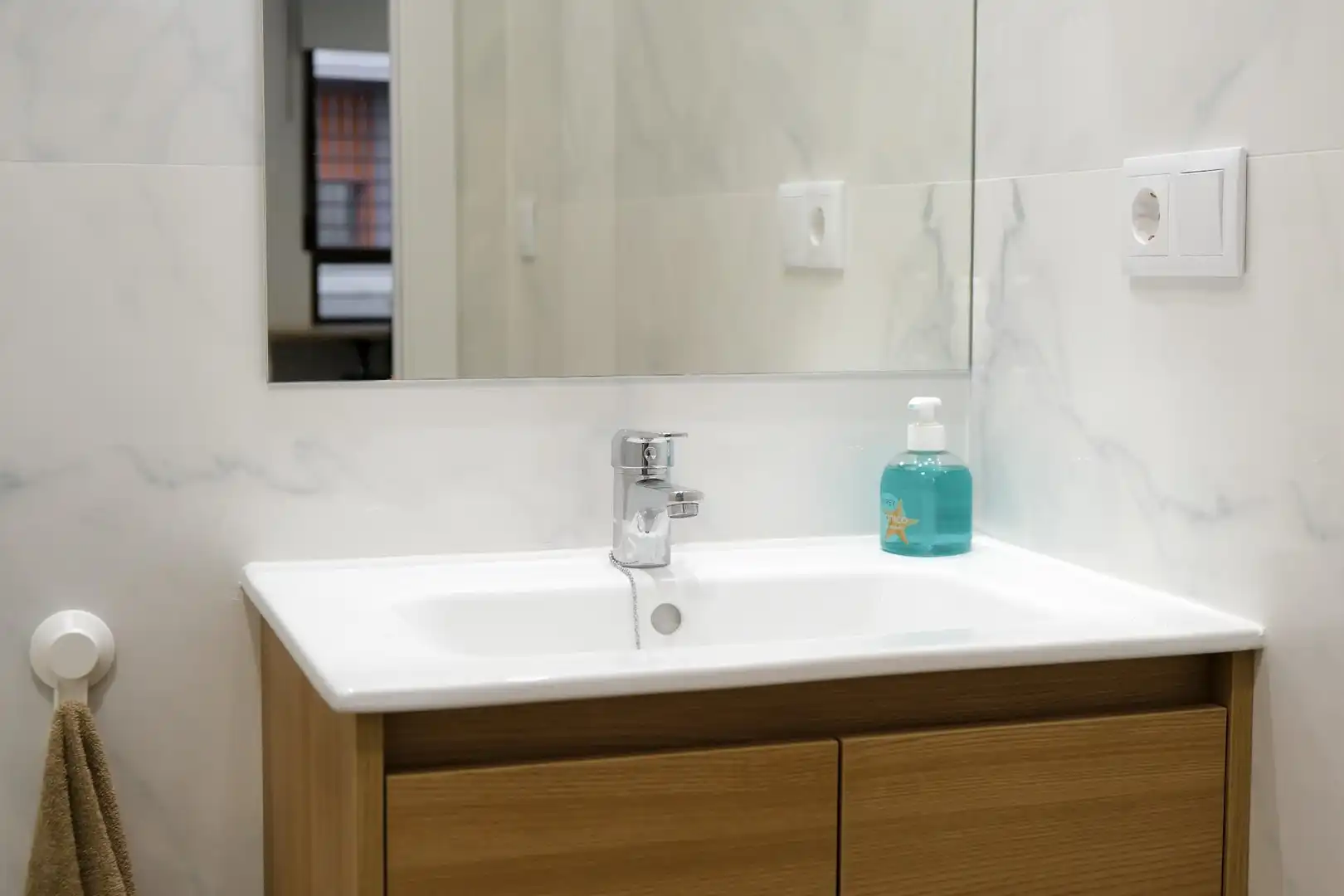 Badezimmer von Wohnungen zur Miete in Alfara del Patriarca mit Klimaanlage, Heizung und Terrasse