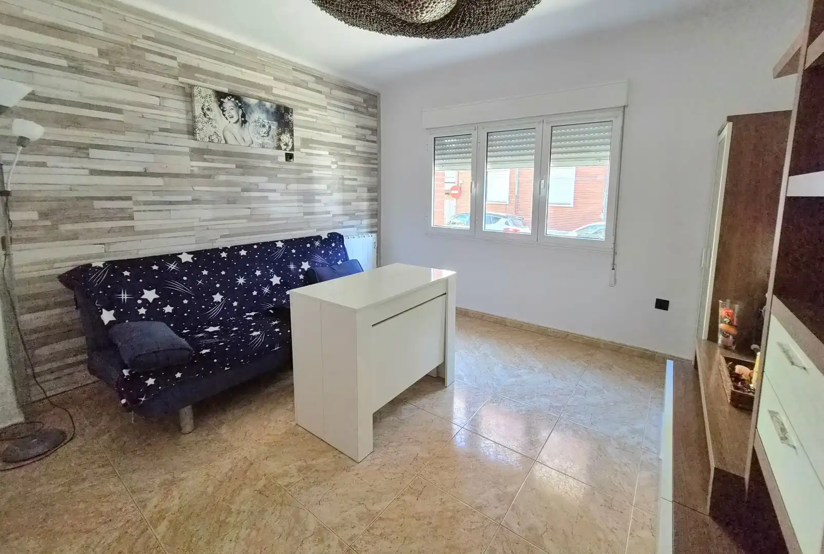 Sala d'estar de Casa adosada de lloguer en Carreño amb Calefacció