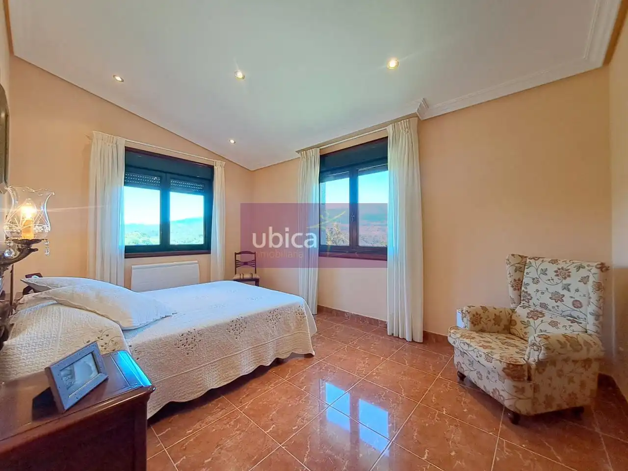 Habitación de Casa o chalet en venta en Arbo con Calefacción, Jardín privado y Terraza