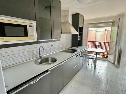 Kitchen of Flat for sale in  Logroño  with Terrace