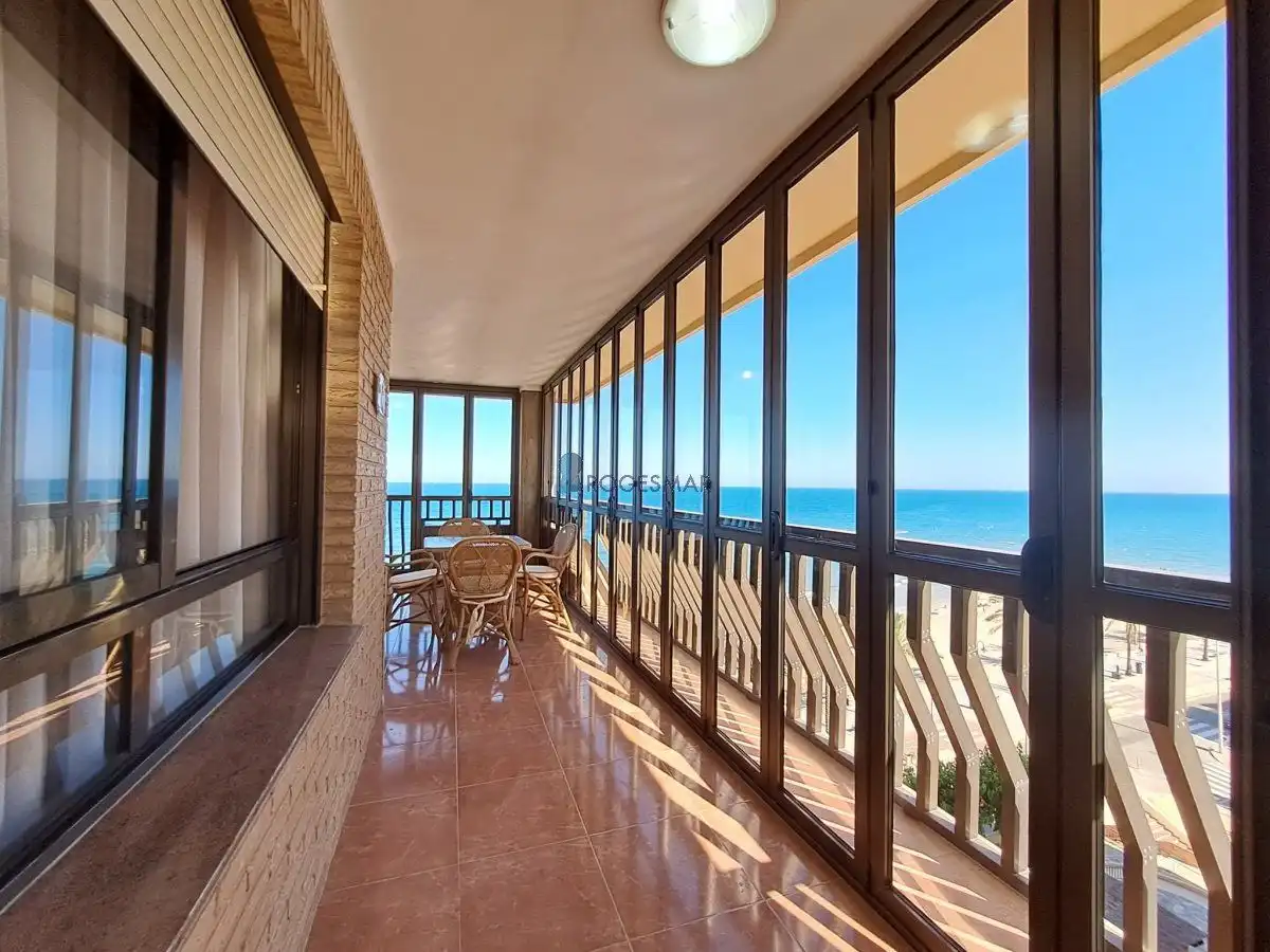 Terrassa de Apartament en venda en Benicasim / Benicàssim amb Terrassa, Traster i Piscina comunitària