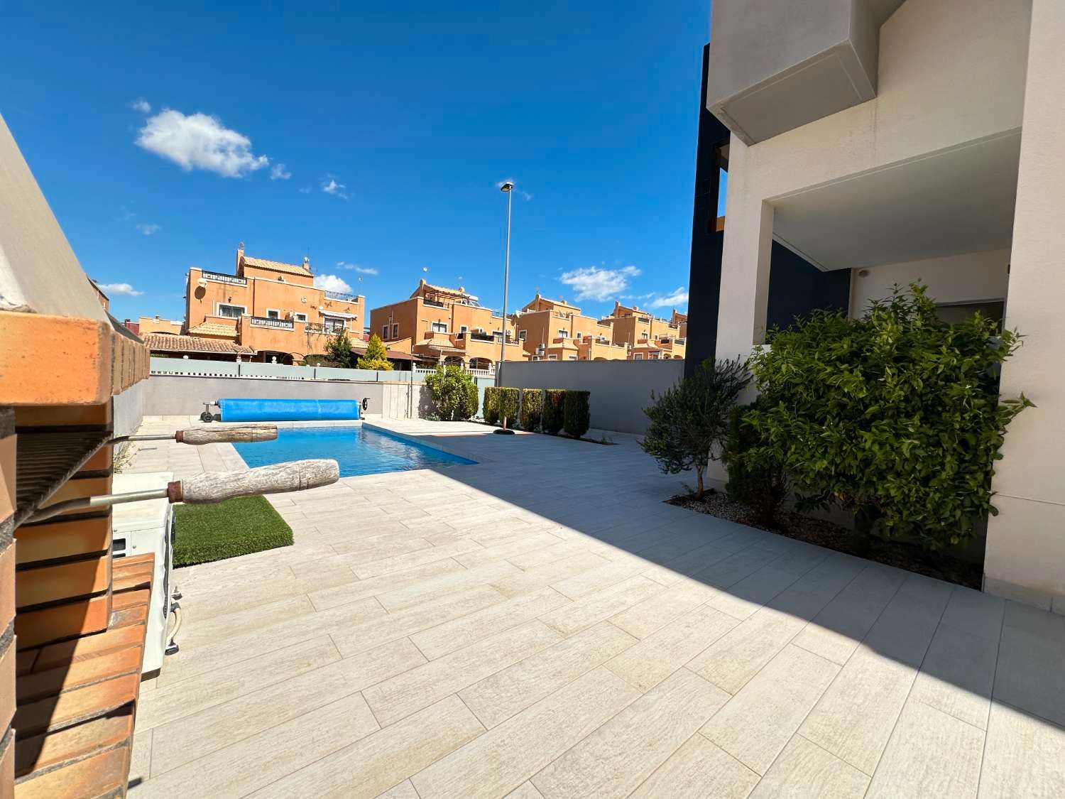 Piscina de Apartament en venda en Orihuela amb Aire condicionat, Calefacció i Terrassa