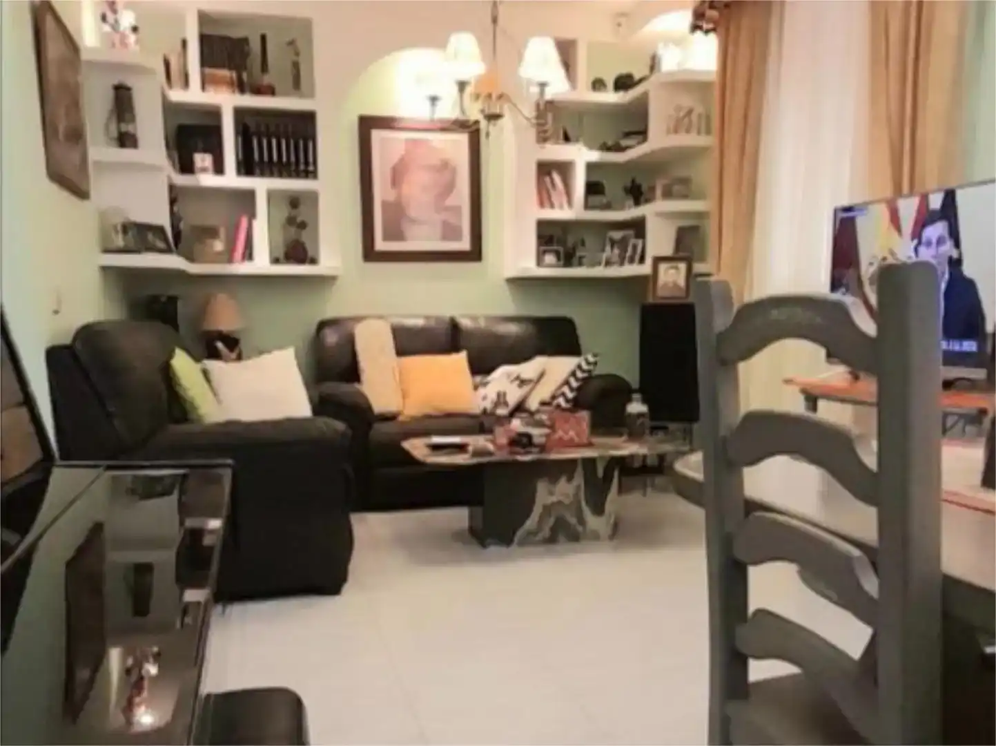 Sala de estar de Casa adosada en venta en Arona con Aire acondicionado, Terraza y Amueblado