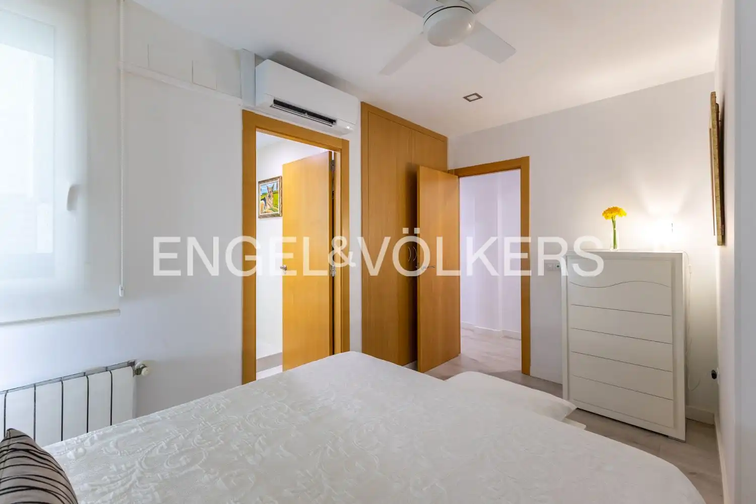 Bedroom of Flat for sale in Valencia  with Air Conditioner and Heating