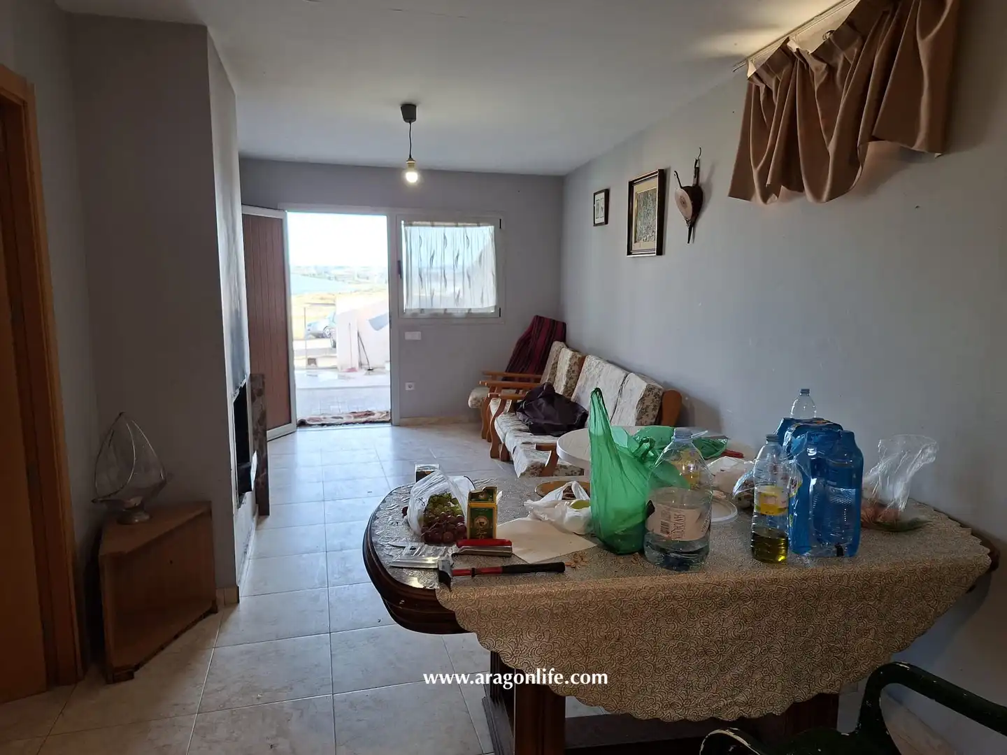 Sala de estar de Finca rústica en venta en Chiprana con Jardín privado, Amueblado y Horno