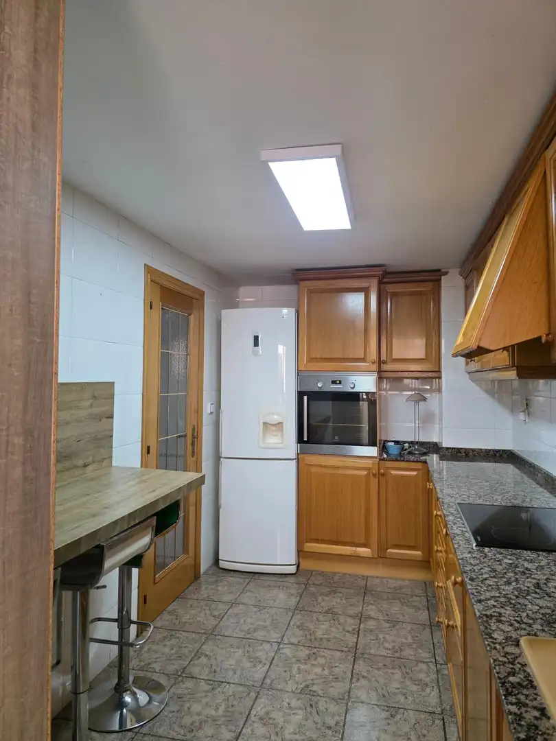 Kitchen of Flat for rent in Valencia  with Heating