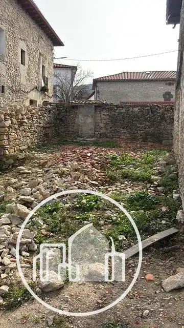 Houses for sale in Junta de Traslaloma