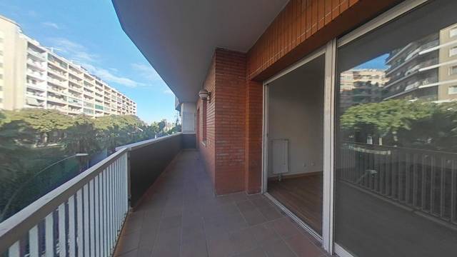 Piso en Venta en Rd Guinardo en El Baix Guinardó
