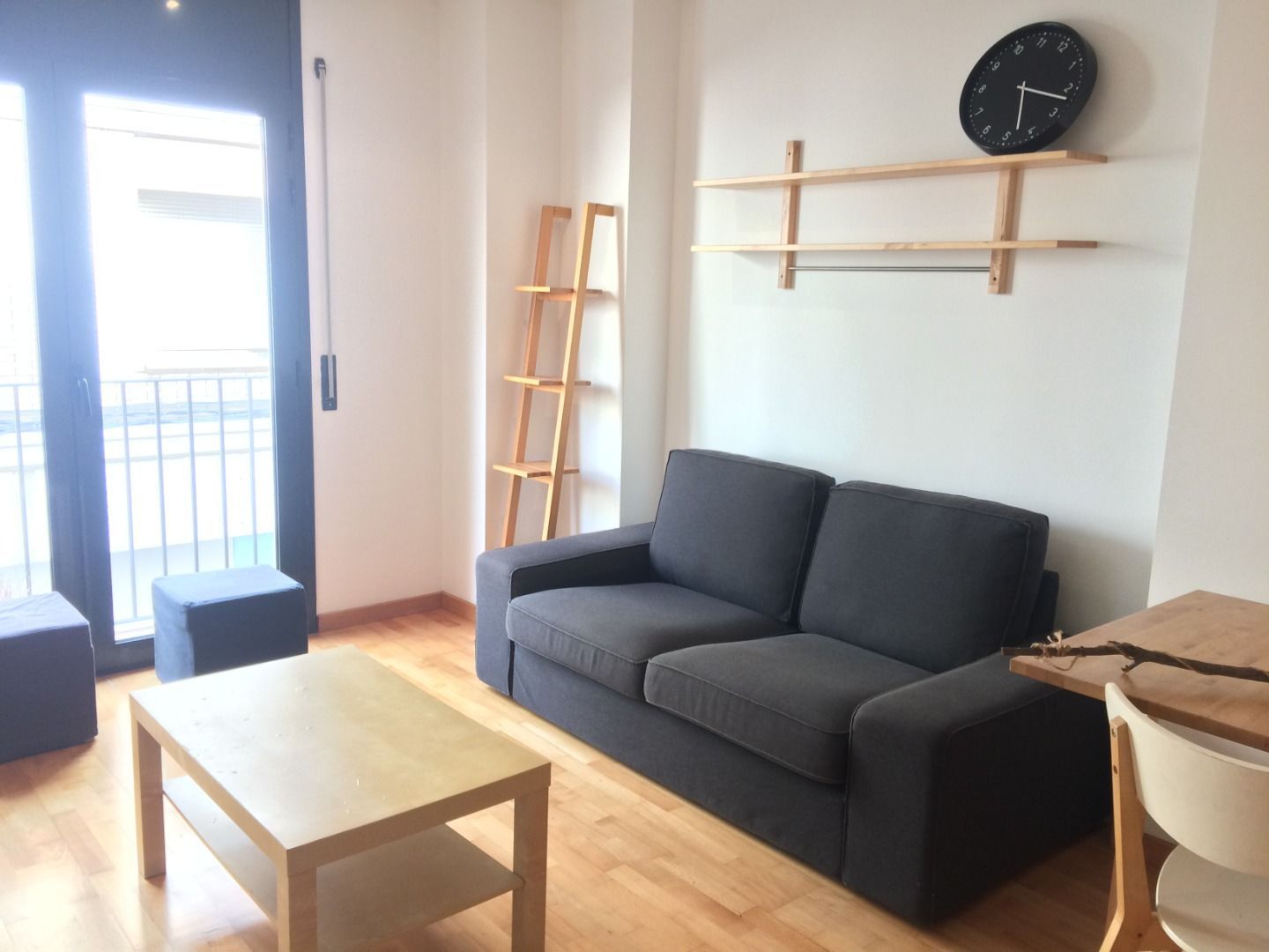 Living room of Flat for sale in Igualada  with Air Conditioner, Heating and Parquet flooring