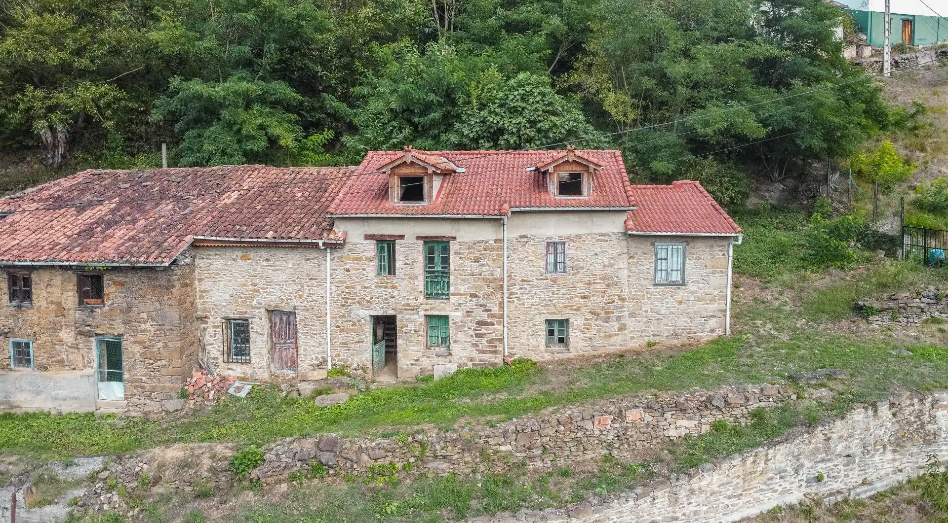 Casa pareada con terraza en venta en Lugar Estación Figaredo 12, imagen 30