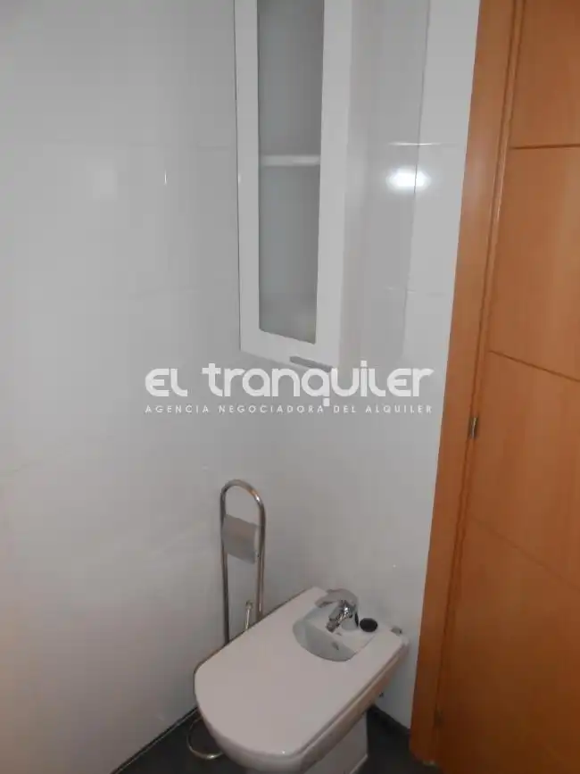 Bathroom of Flat for rent in Leganés  with Terrace, Storage room and Swimming Pool