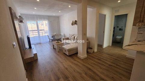 Foto 3 de Piso en venta en Gonzalo de Berceo, Oeste, Logroño