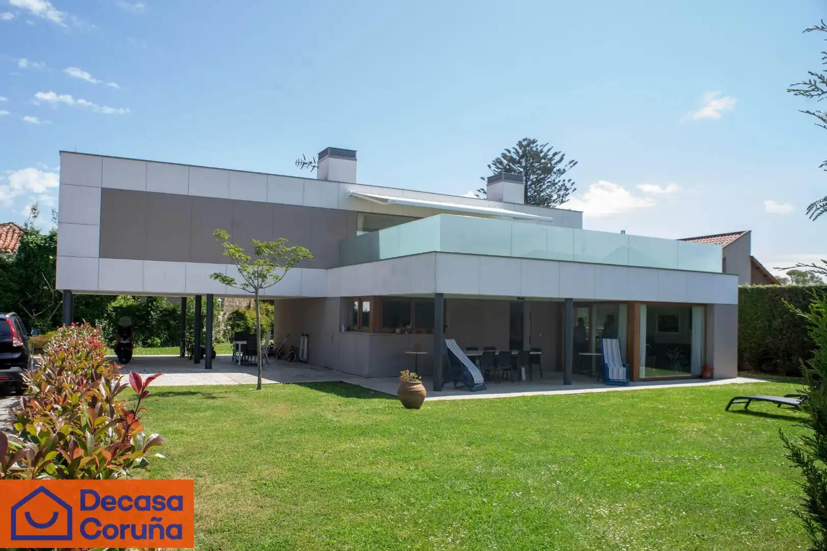 Außenansicht von Haus oder Chalet zum Verkauf in Oleiros mit Klimaanlage, Heizung und Privatgarten