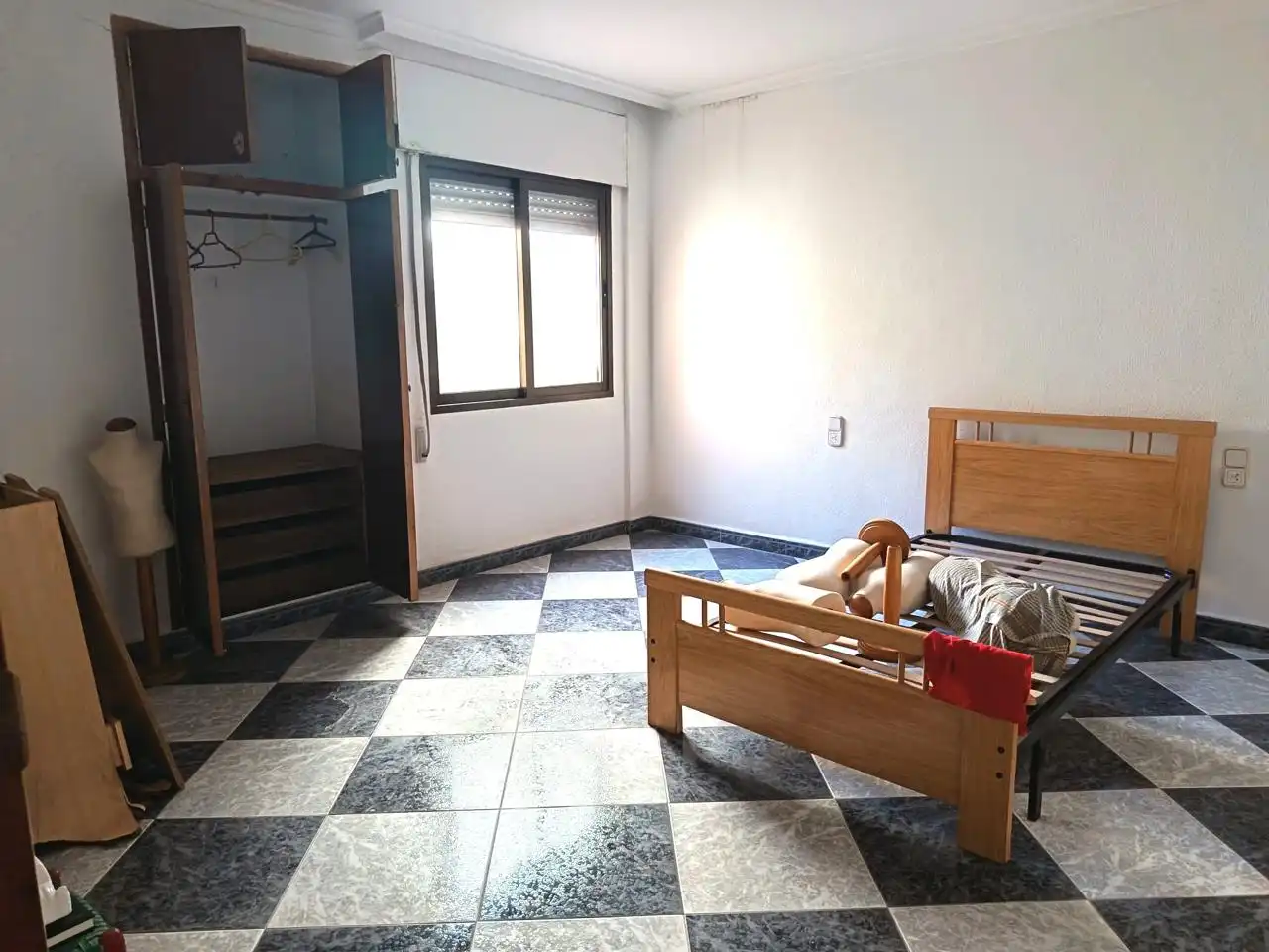 Schlafzimmer von Haus oder Chalet zum Verkauf in Oliva mit Terrasse und Abstellraum