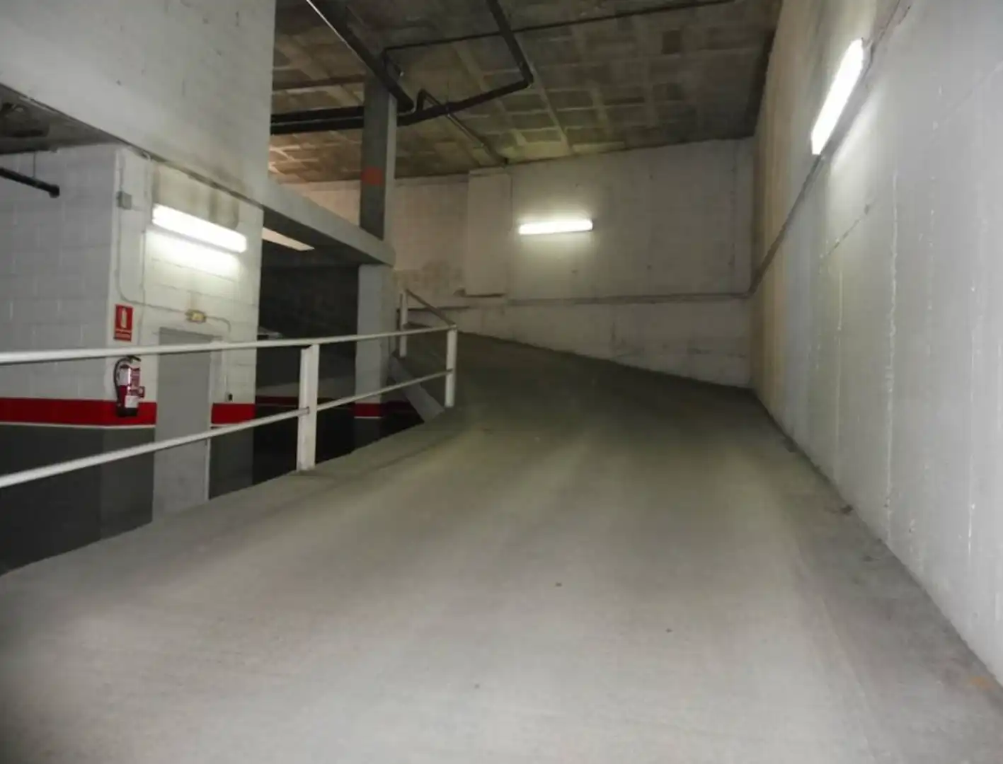 Einzelparkplatz mit Aufzug zum Verkauf in Hostalric, imagen 5