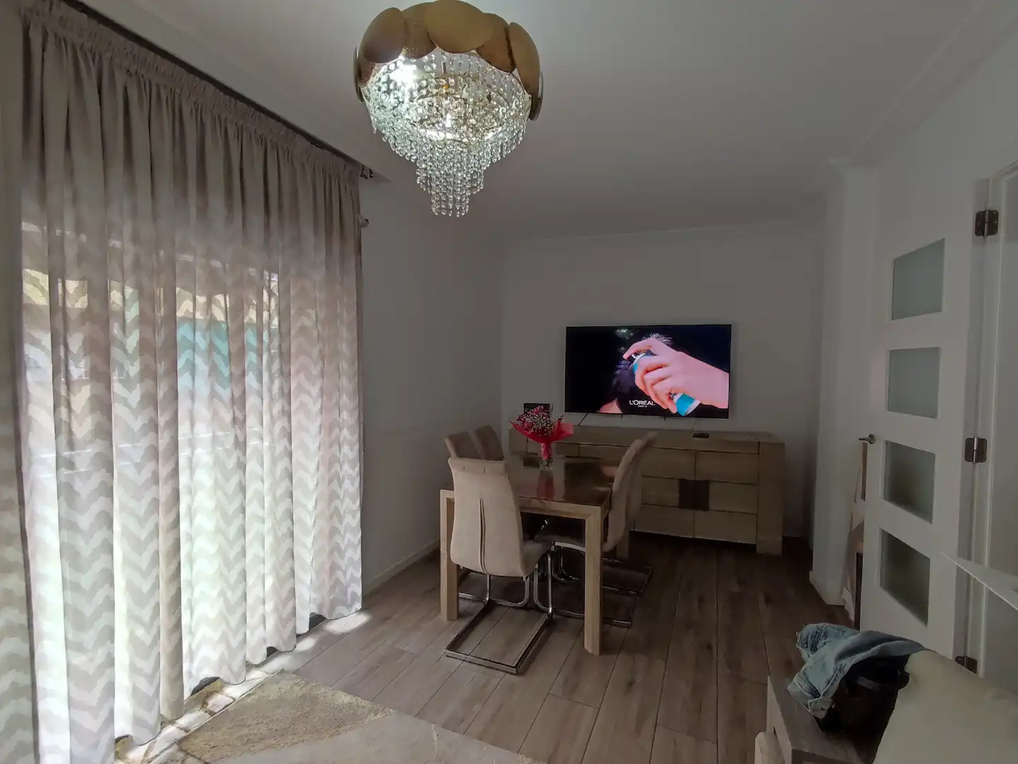 Sala de estar de Casa adosada en venta en Mollet del Vallès con Aire acondicionado, Calefacción y Trastero