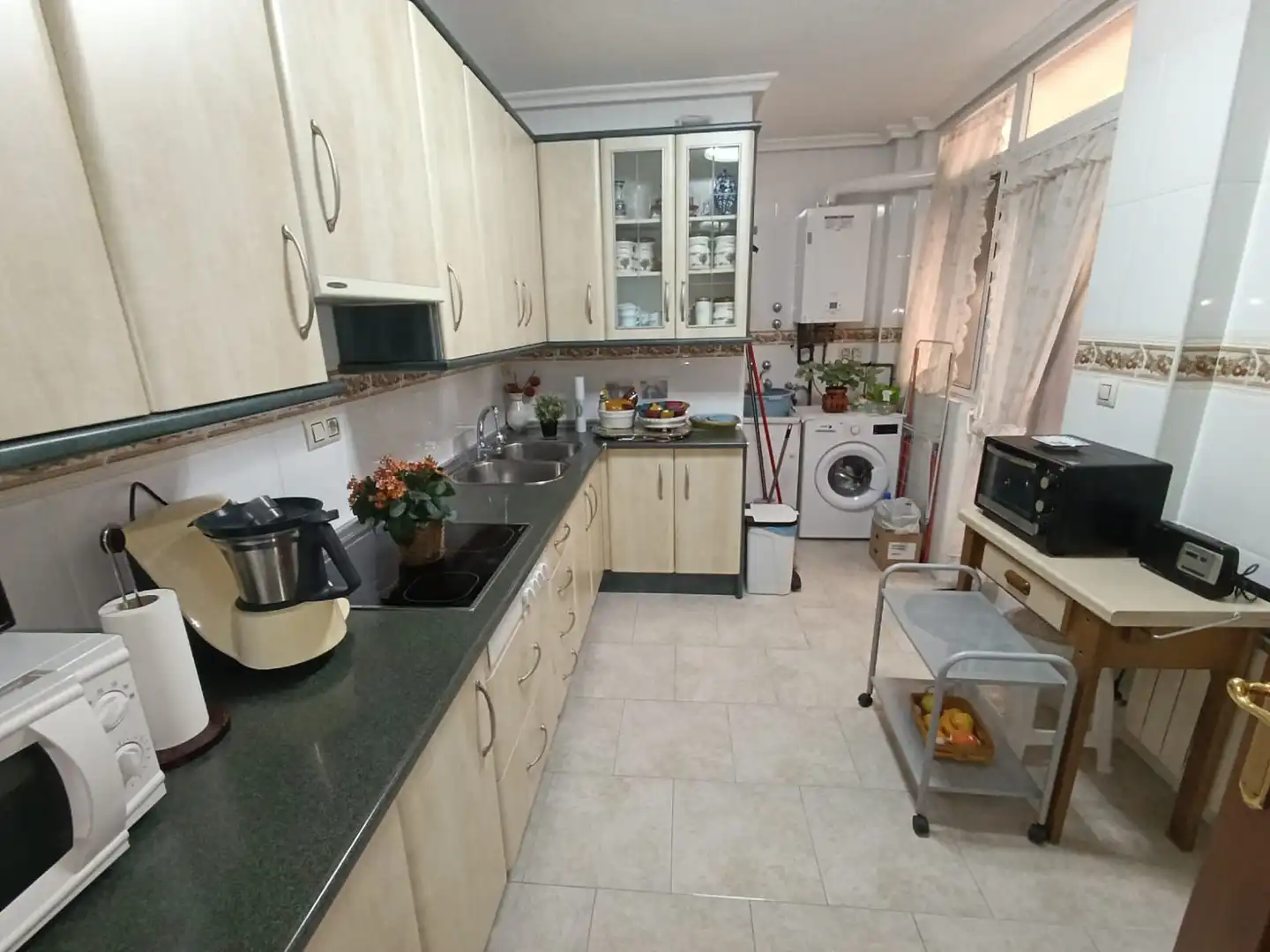 Kitchen of Flat for sale in Linares  with Air Conditioner, Heating and Storage room
