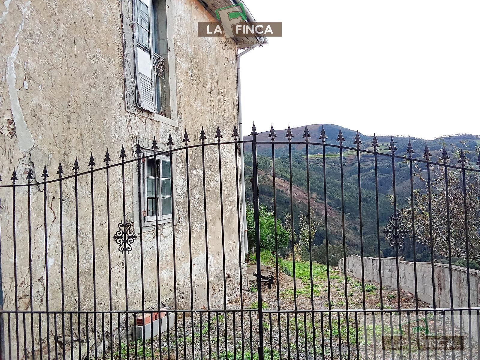 House or chalet for sale