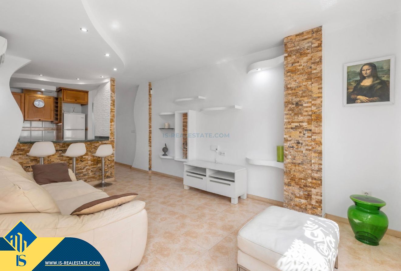Living room of Apartment for sale in Torrevieja  with Air Conditioner, Heating and Terrace